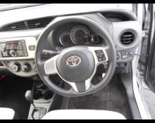 Toyota Vitz 2015