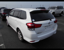 Toyota Corolla Fielder 2015