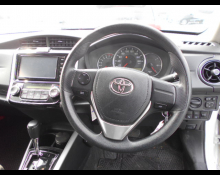 Toyota Corolla Fielder 2015