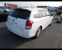 Toyota Corolla Fielder 2015