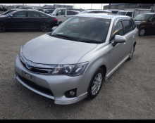 Toyota Corolla Fielder 2015