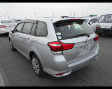 Toyota Corolla Fielder 2016