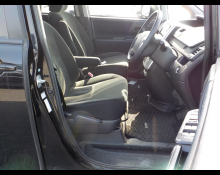 Toyota Voxy 2012