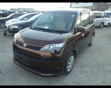 Toyota Spade 2015