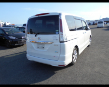 Nissan Serena 2012