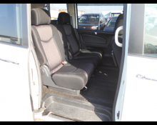 Nissan Serena 2012