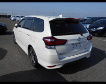Toyota Corolla Fielder 2016