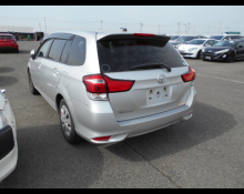 Toyota Corolla Fielder 2015