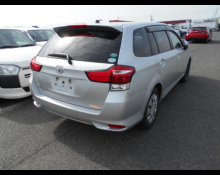 Toyota Corolla Fielder 2015