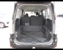 Toyota Voxy 2012