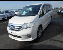 Nissan Serena 2012