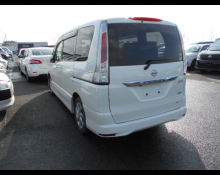 Nissan Serena 2012