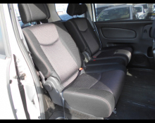 Nissan Serena 2012