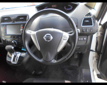 Nissan Serena 2012