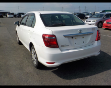 Toyota Corolla Axio 2016