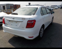 Toyota Corolla Axio 2016