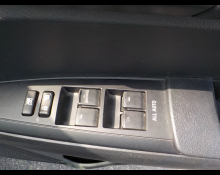 Toyota Corolla Axio 2016