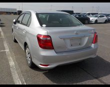 Toyota Corolla Axio 2016