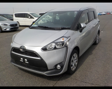 Toyota Sienta 2016