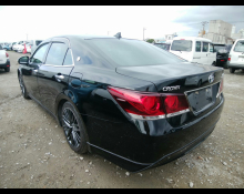 Toyota Crown Hybrid 2015