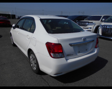 Toyota Corolla Axio 2015