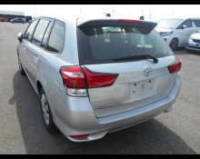 Toyota Corolla Fielder 2016