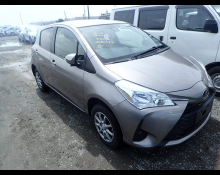 Toyota Vitz 2018