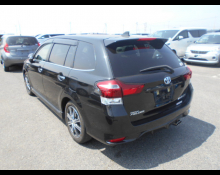 Toyota Corolla Fielder 2015