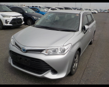 Toyota Corolla Fielder 2016