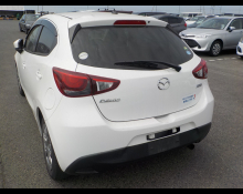 Mazda Demio 2015