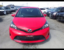 Toyota Vitz 2015