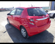 Toyota Vitz 2015