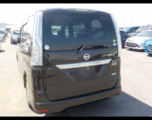 Nissan Serena 2015