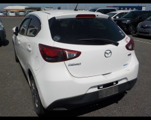 Mazda Demio 2016
