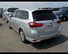 Toyota Corolla Fielder 2015