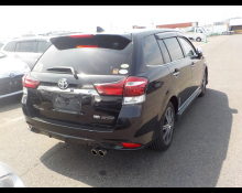 Toyota Corolla Fielder 2016