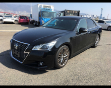 Toyota Crown Athlete Series 2013