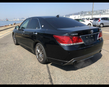 Toyota Crown Athlete Series 2013