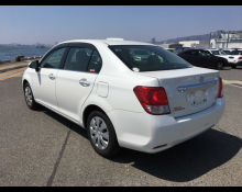 Toyota Corolla Axio 2014