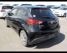 Mazda Demio 2015
