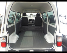 Mazda Bongo Van 2016