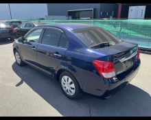 Toyota Corolla Axio 2013