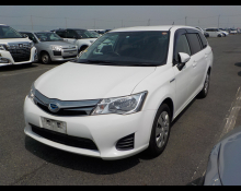 Toyota Corolla Fielder 2015