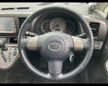 Toyota Wish 2005