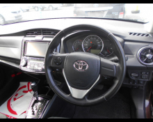 Toyota Corolla Axio 2015