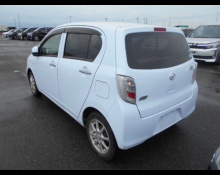 Daihatsu Mira 2015