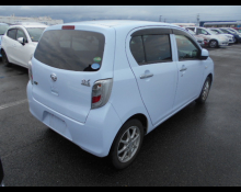 Daihatsu Mira 2015
