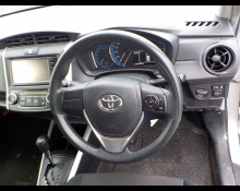 Toyota Corolla Fielder 2015