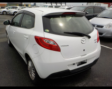 Mazda Demio 2015