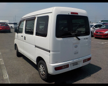 Daihatsu Hijet Cargo 2015